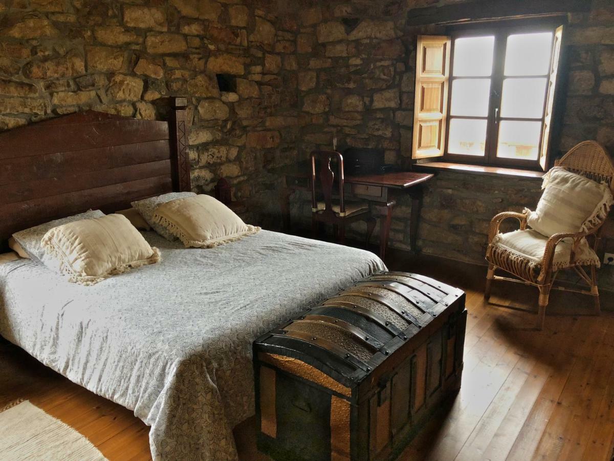 La Casa Del Chileno Guest House Lierganes Luaran gambar