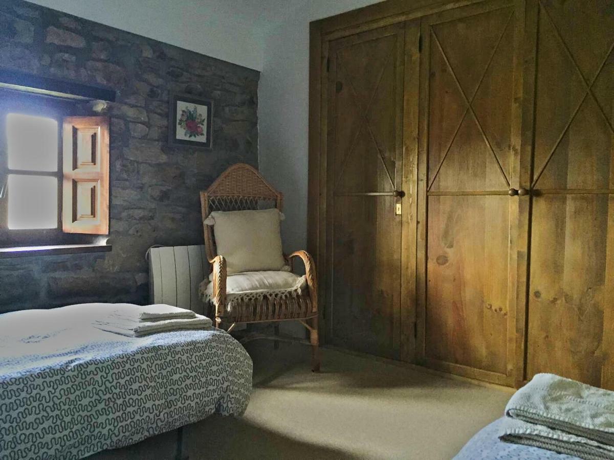 La Casa Del Chileno Guest House Lierganes Luaran gambar